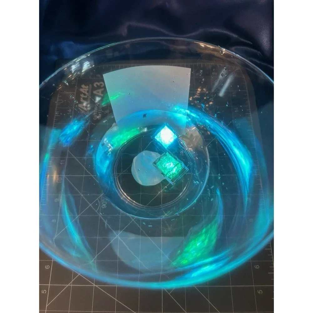 12 LED Light Up Ice Cubes Liquid Activated Color Changing Party Drinks